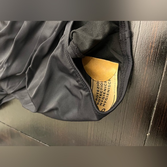 Pink Queen Two-Piece High Waisted Swimsuit NWOT - Picture 6 of 6